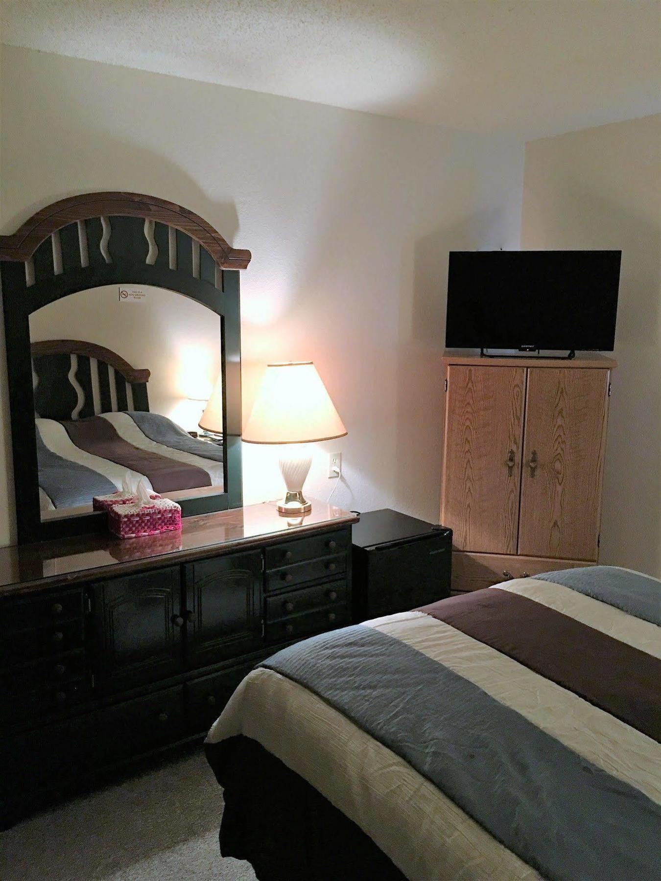 Paducah Hunters Lodge Motel מראה חיצוני תמונה